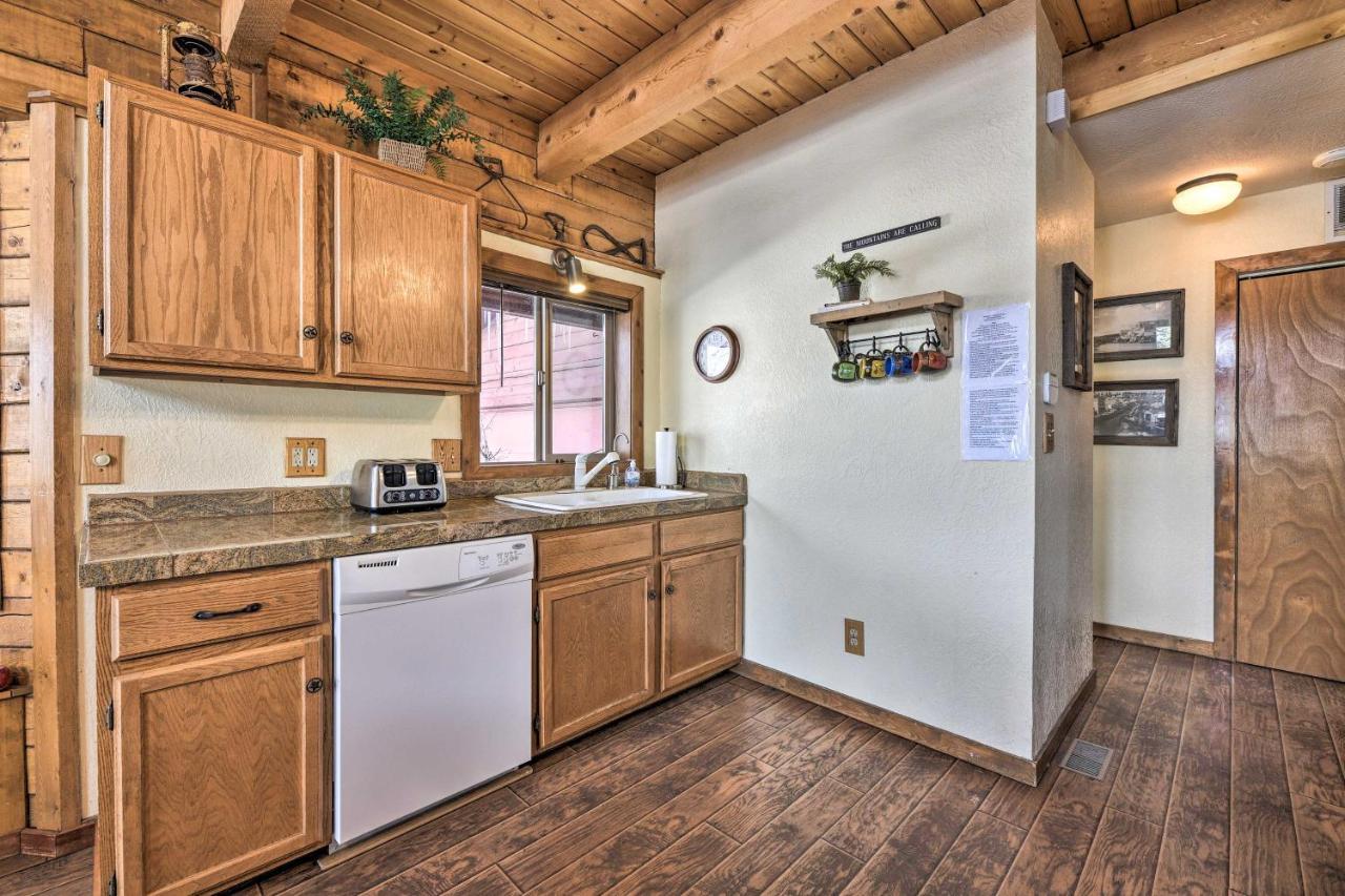 Rustic Village Lake Cabin Escape With Deck And Grill! Pagosa Springs Zewnętrze zdjęcie