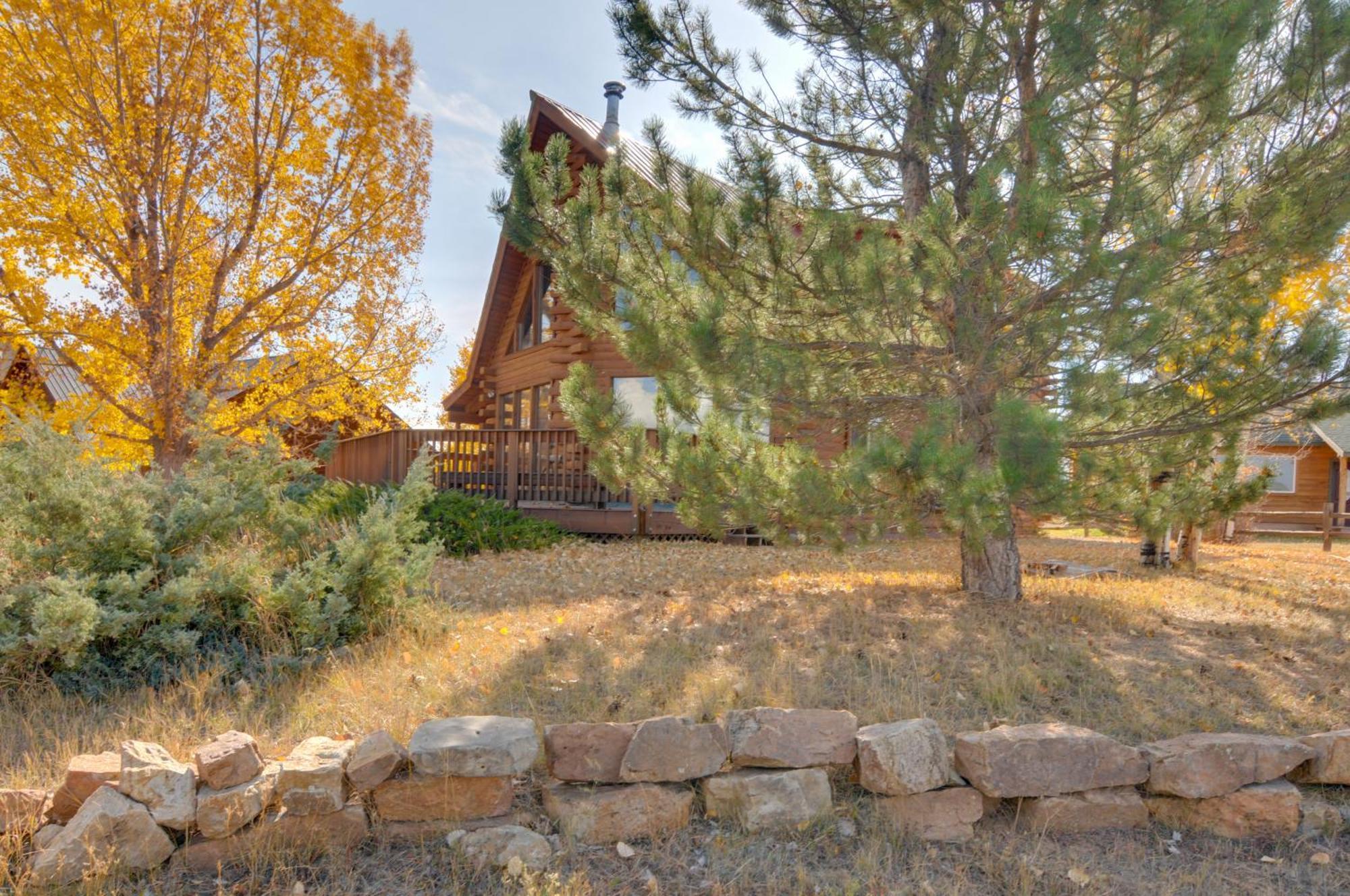 Rustic Village Lake Cabin Escape With Deck And Grill! Pagosa Springs Zewnętrze zdjęcie